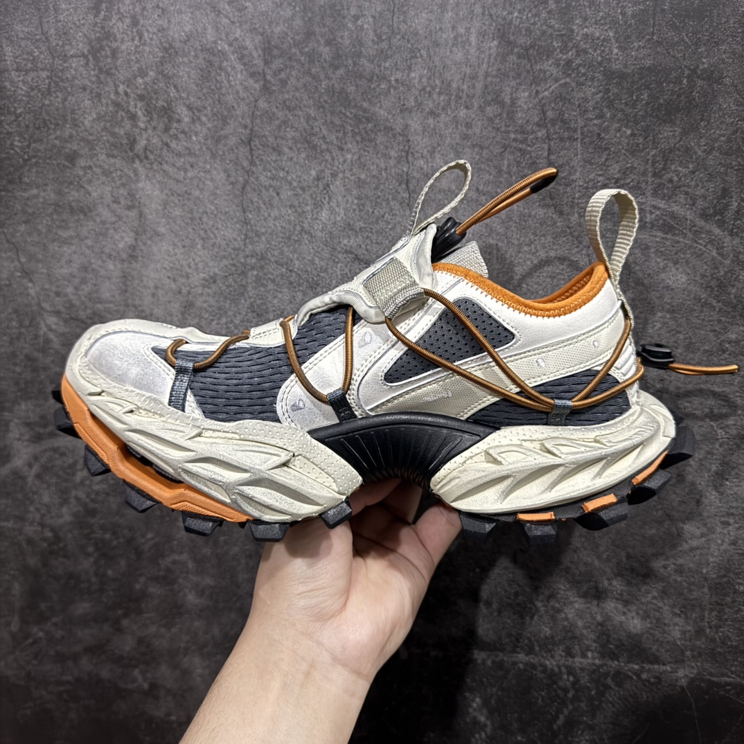 BALENCIAGA Hike Trail Sneaker men's and women's sneakers 