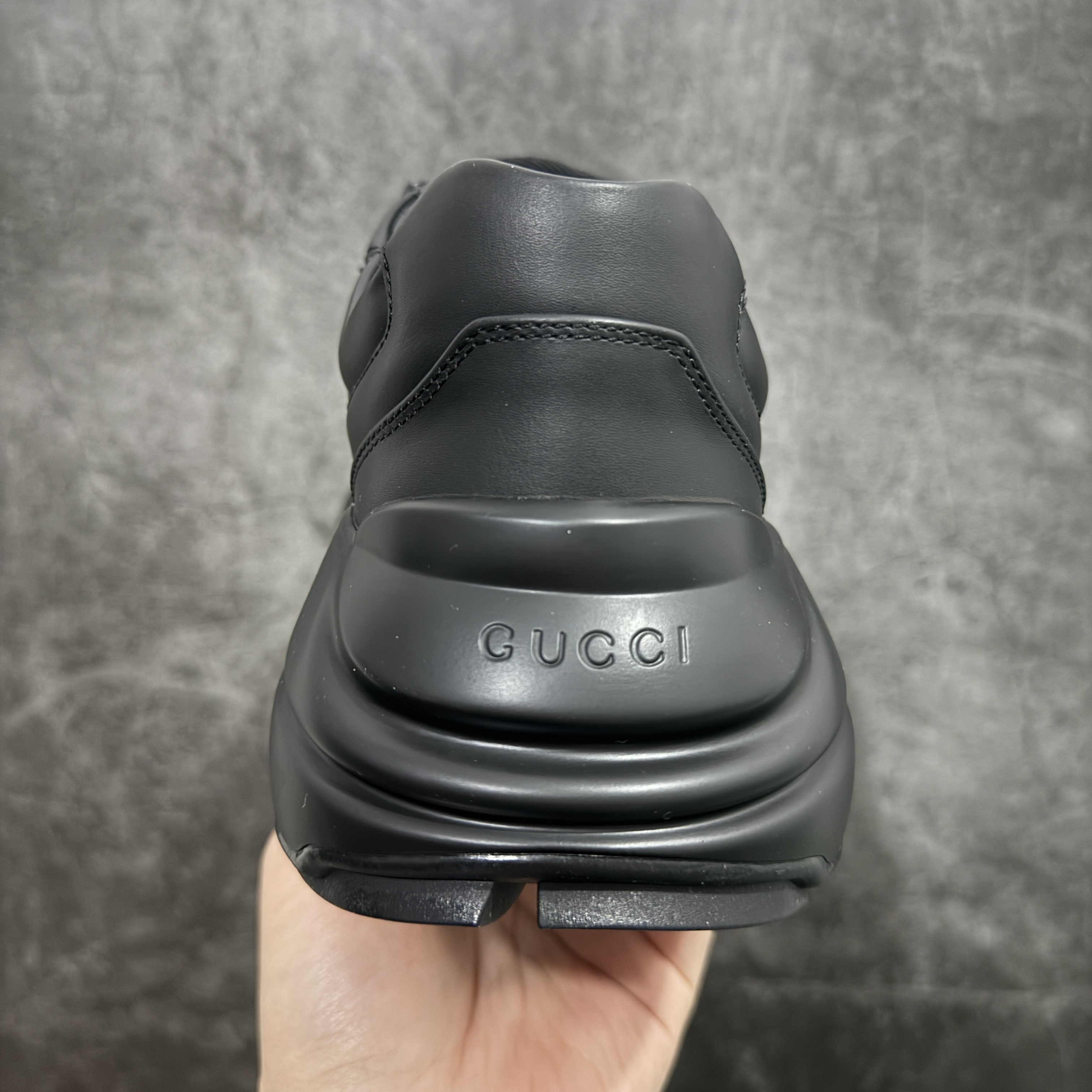 Gucci Rhyton Men's & Women's Athleisure Sneakers Black Leather Rhyton Vintage Gucci Logo 