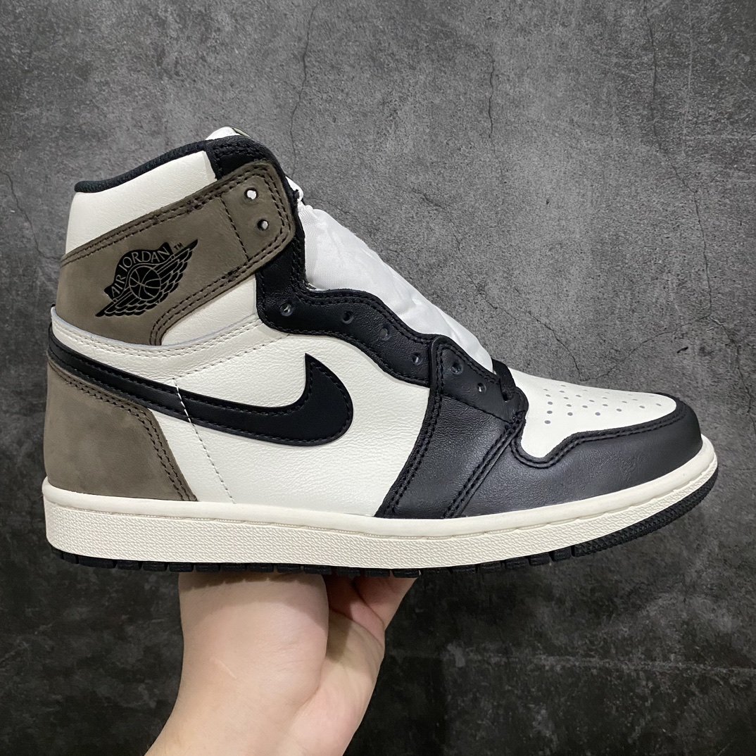 Air Jordan 1 Retro High OG 'Dark Mocha' Men's & Women's Basketball Shoes 555088-105