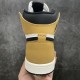 Air Jordan 1 Retro High OG 'Rookie of the Year' Men's Basketball Shoes 555088-700