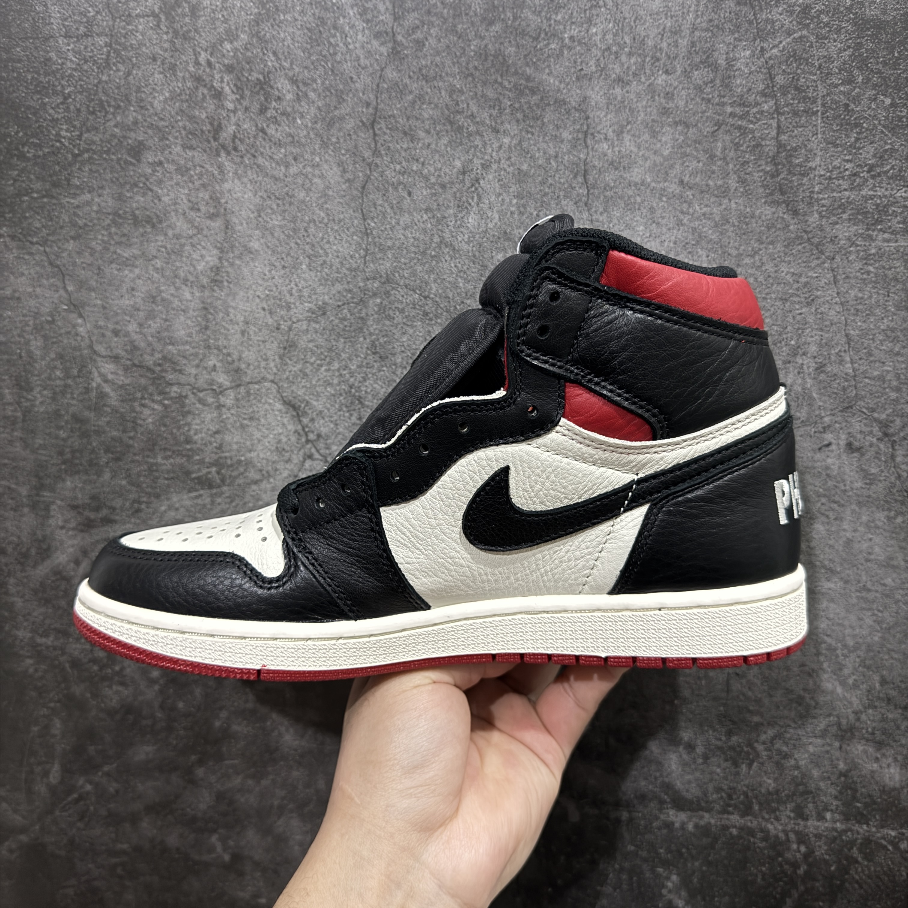 Air Jordan 1 Retro High OG NRG 'Not For Resale' Men's Basketball Shoes 861428-106