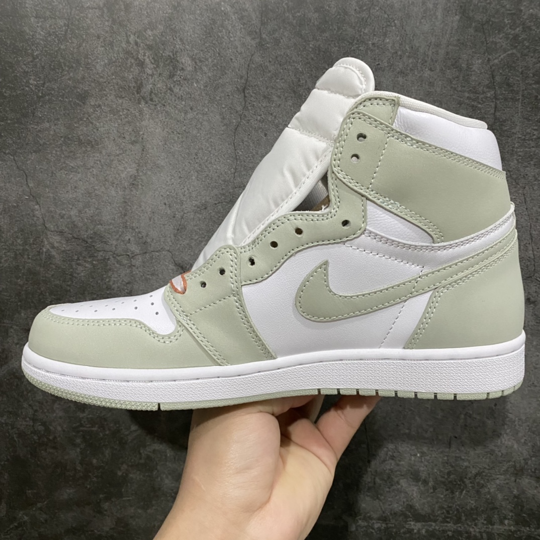 Air Jordan 1 Retro High OG Seafoam Men's & Women's Basketball Shoes CD0461-002