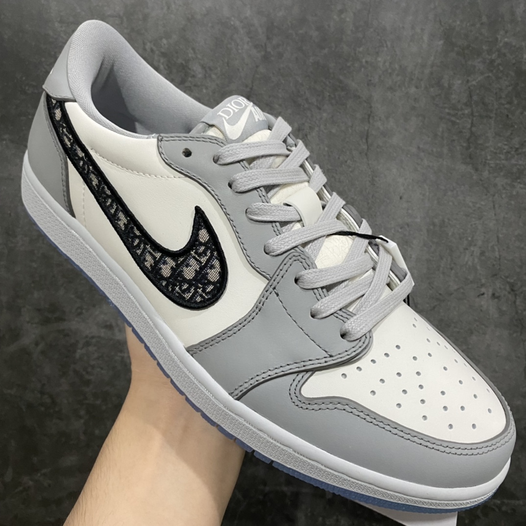 Dior x Air Jordan 1 Low Men's and Women's Sneakers CN8608 002