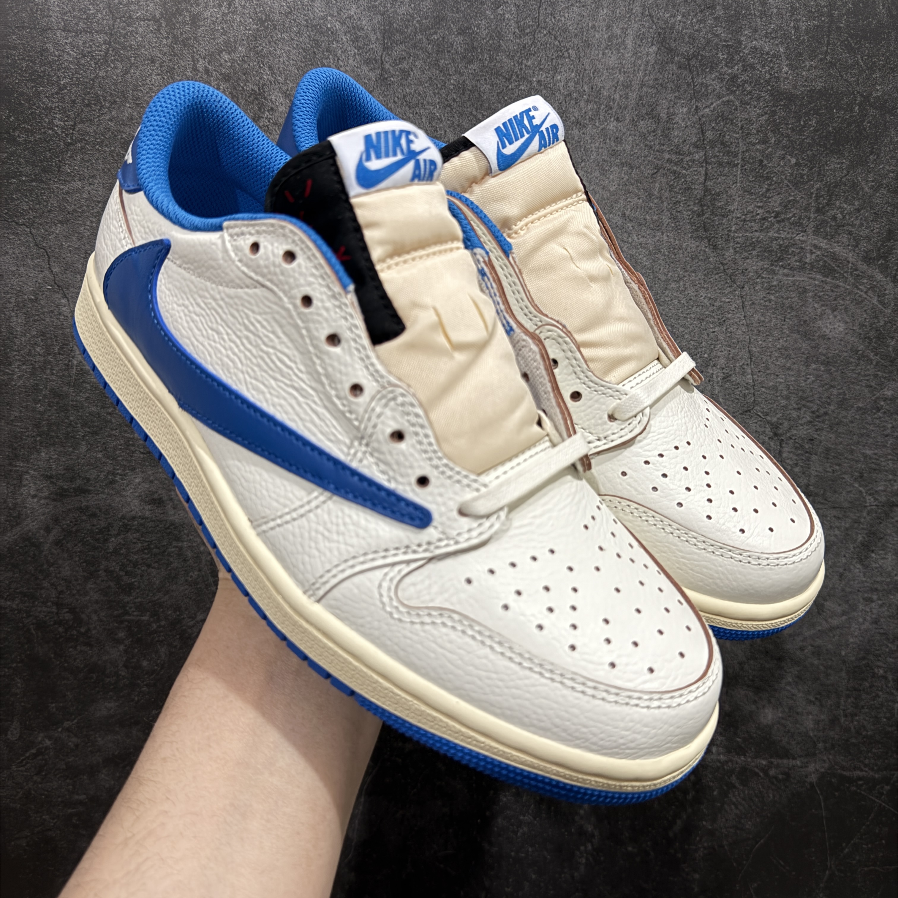 Travis Scott x Fragment Design x Air Jordan 1 Men's and Women's Sneakers DM7866-104