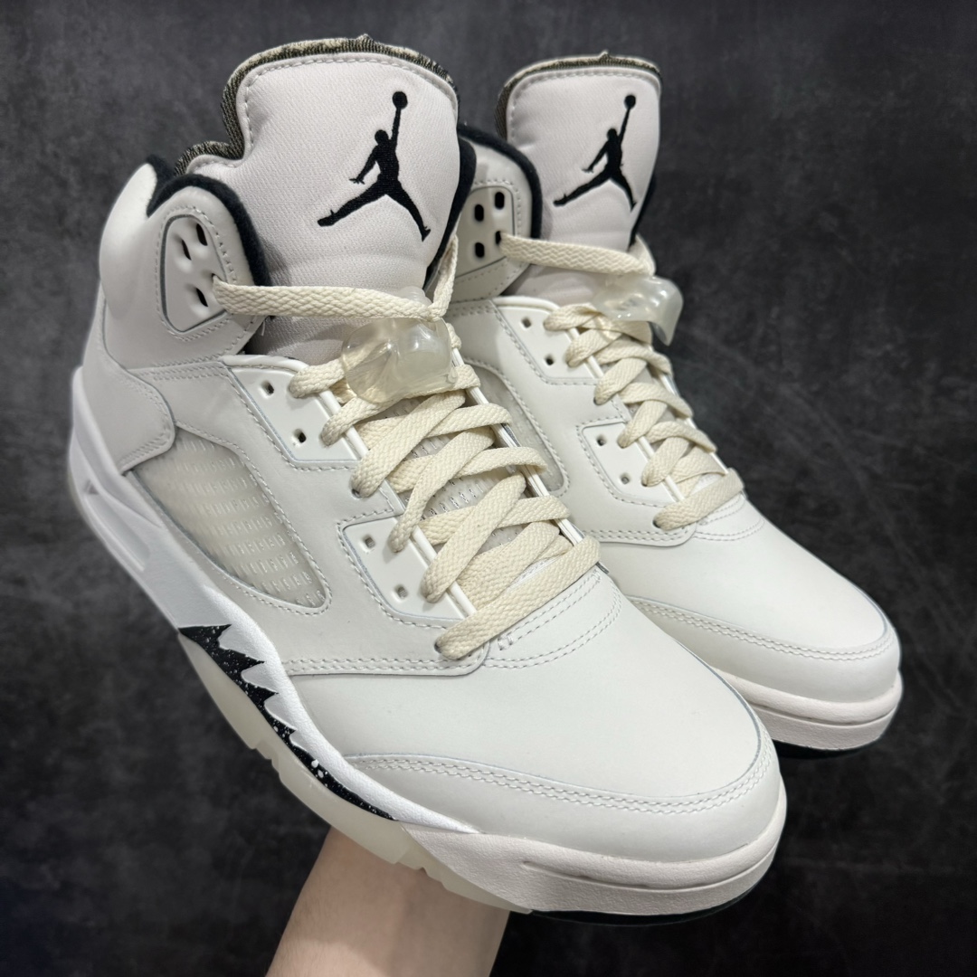 Air Jordan 5 Retro SE Sail Men's Basketball Shoe FN7405-100