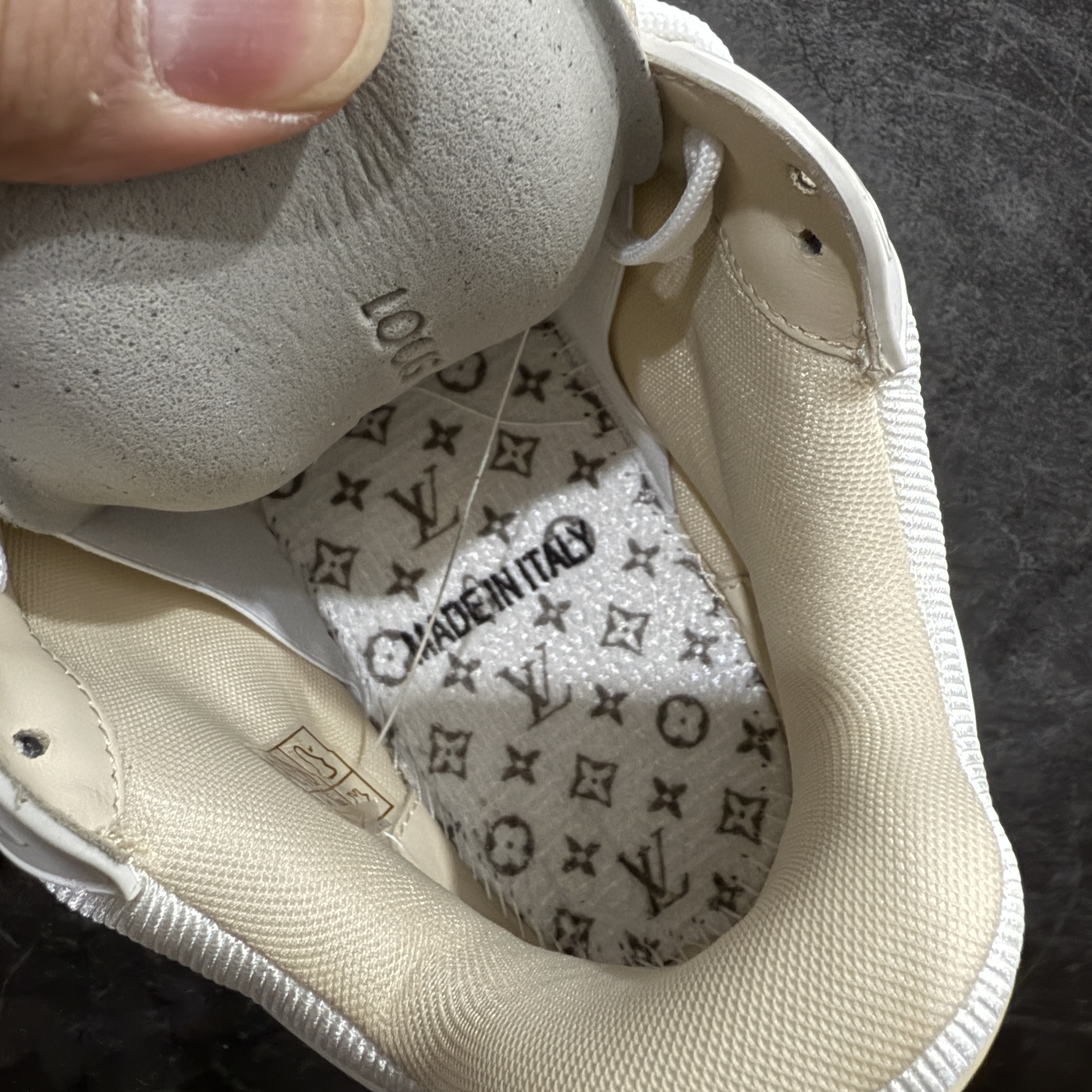 Louis Vuitton LV Trainer Maxi Sneaker Casual Shoes for Men and Women