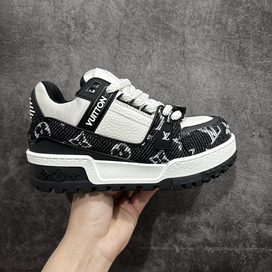 Louis Vuitton LV Trainer Maxi Sneaker Casual Shoes for Men and Women