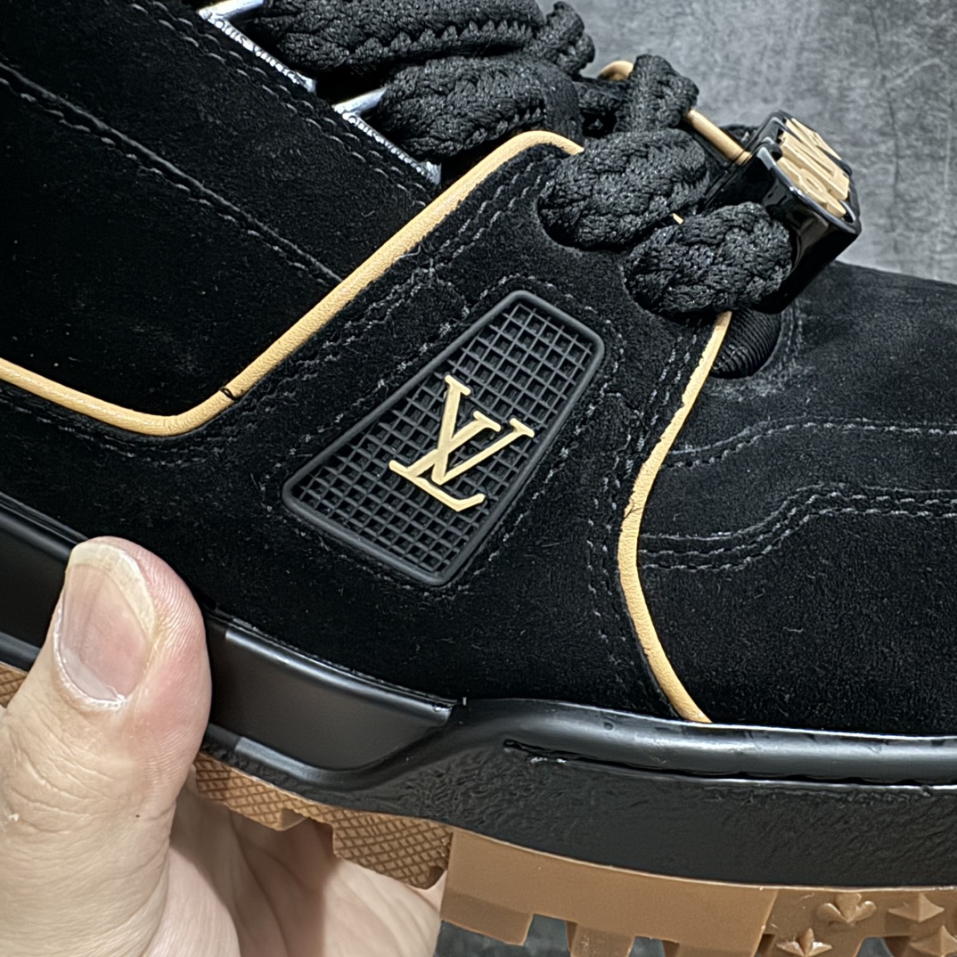 Louis Vuitton LV Trainer Maxi Sneaker Casual Shoes for Men 