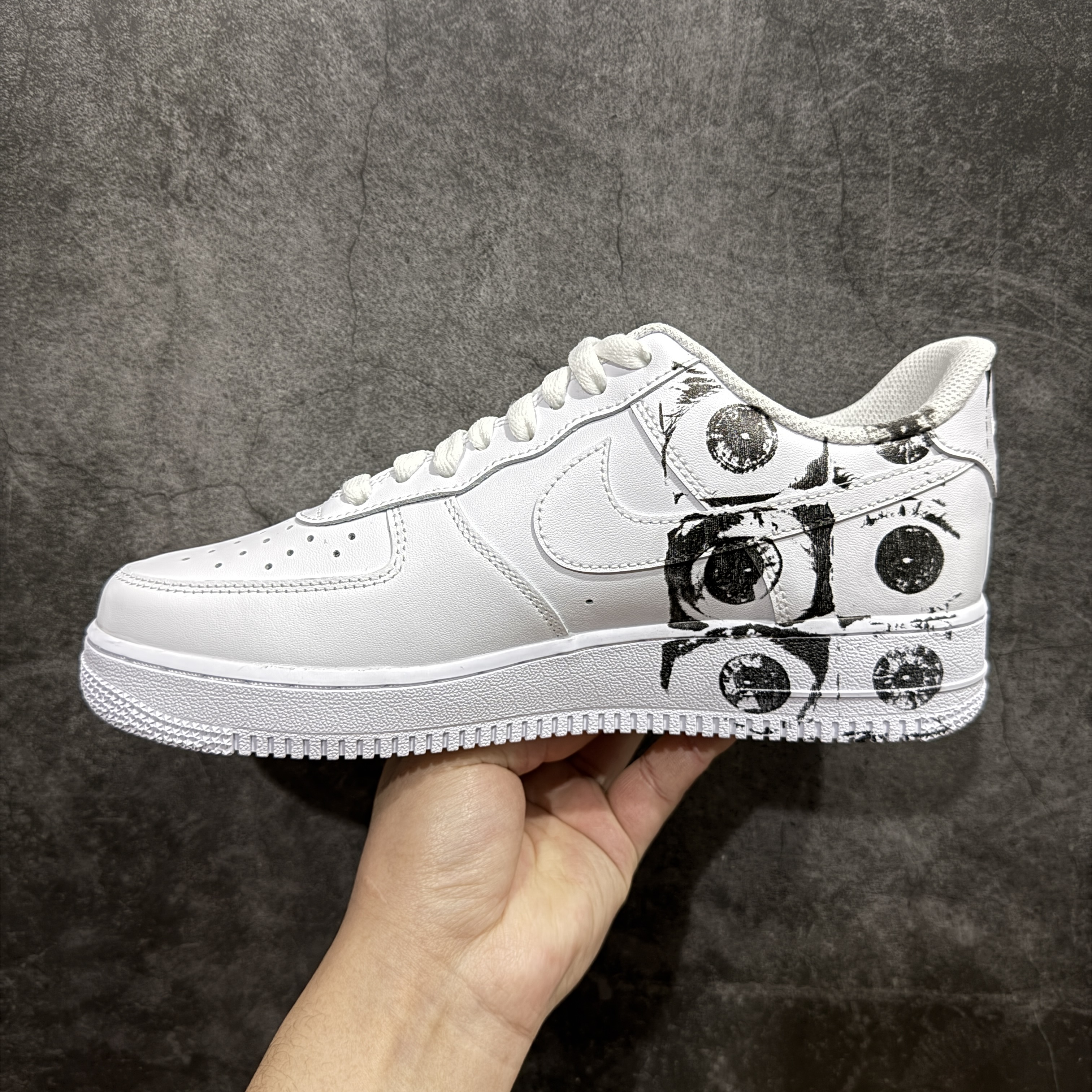 Supreme x Comme des Garçons SHIRT x Nike Air Force 1 Low 'Eyes' Men's Sneakers 923044-100