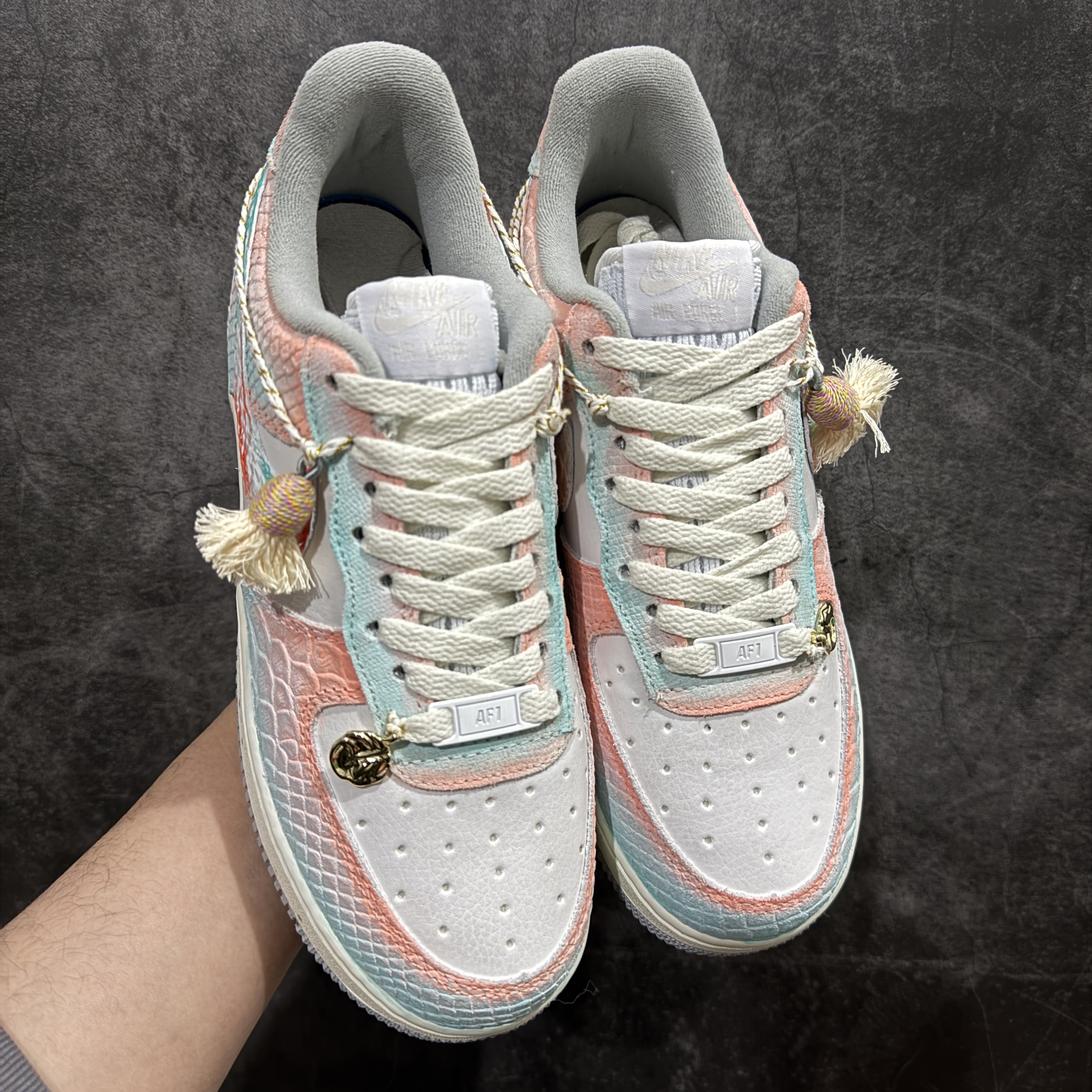 Nike Air Force 1'07 Low "Late Spring Rain" Men's and Women's Sneakers DX2678-111