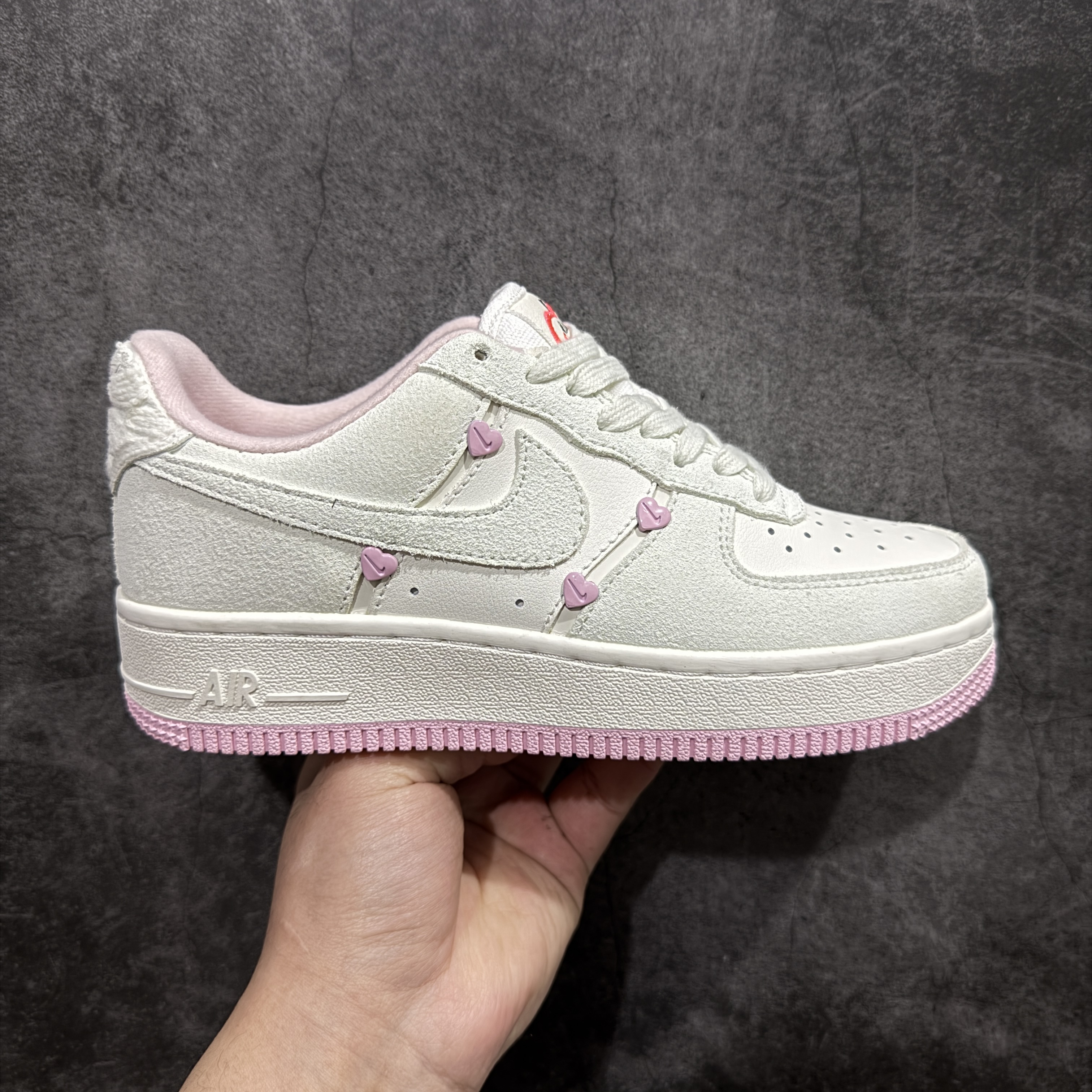 Nike Air Force 1 Low Valentine's Day 2025 Women's Sneakers HV5992-111