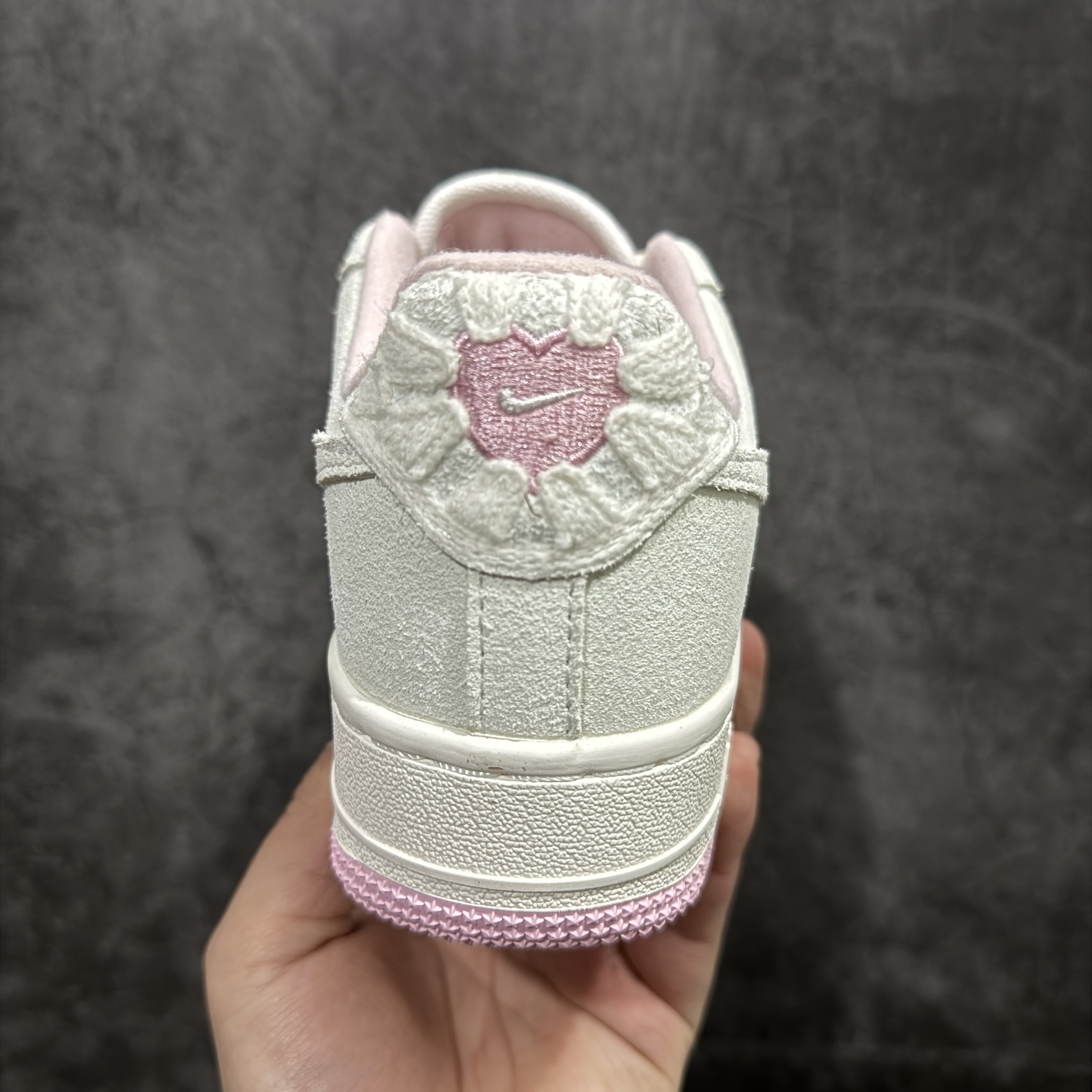 Nike Air Force 1 Low Valentine's Day 2025 Women's Sneakers HV5992-111