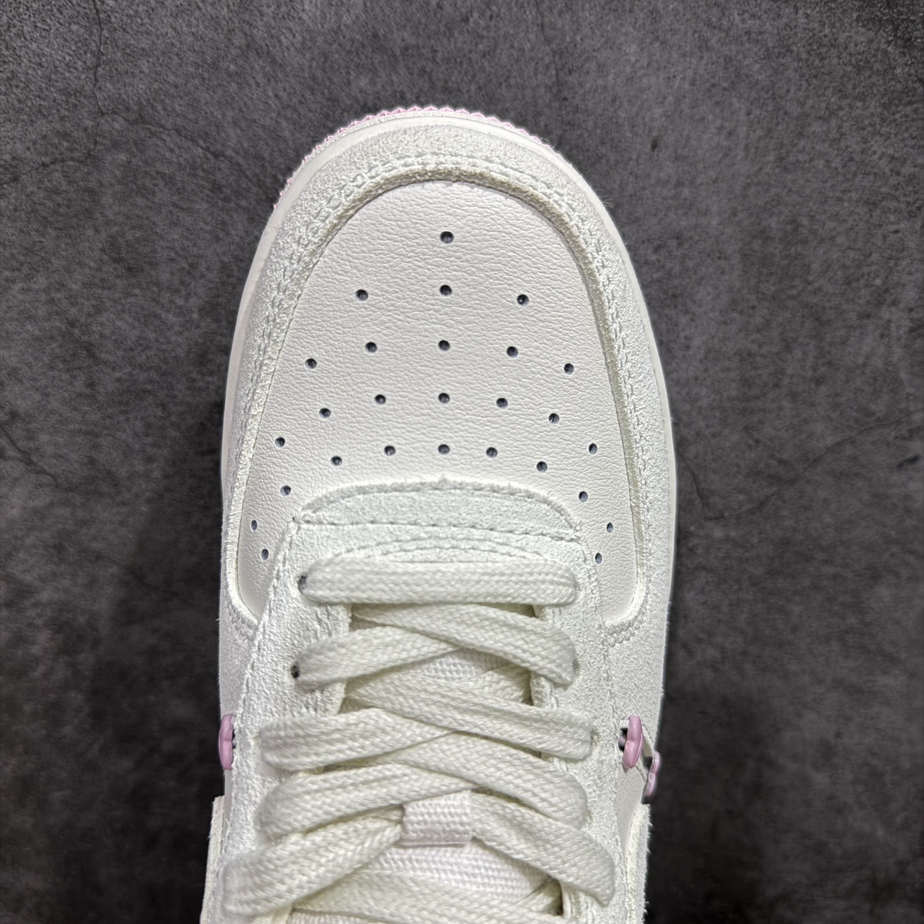 Nike Air Force 1 Low Valentine's Day 2025 Women's Sneakers HV5992-111