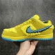 Grateful Dead x Dunk Low SB 'Yellow Bear' Men's & Women's Sneakers CJ5378-700