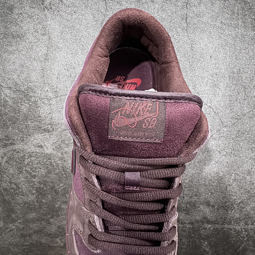 Nike Dunk Low Premium SB 'City of Love Collection - Burgundy Crush Men's & Women's Sneakers FN0619-600