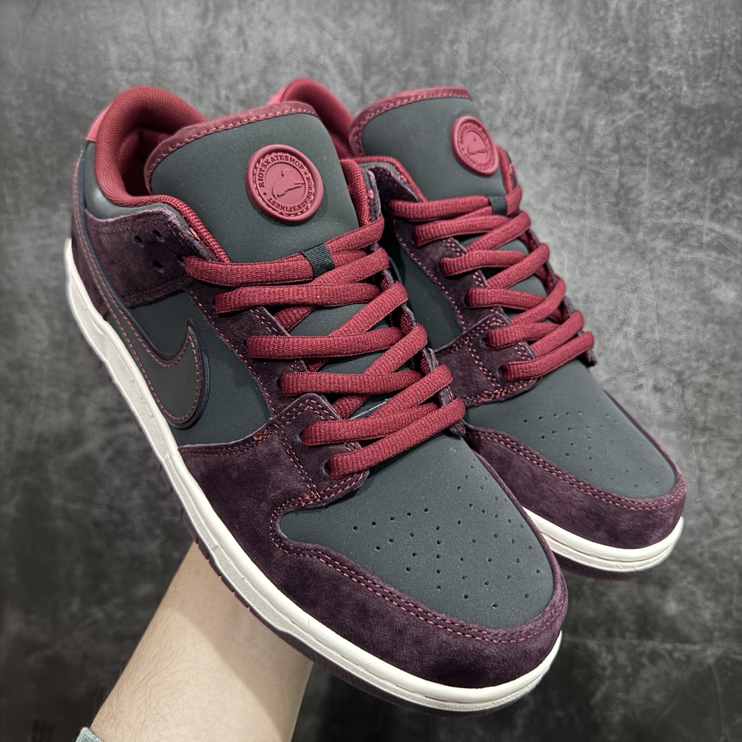 RIOT Skateshop x Nike Dunk Low SB 'Mahogany Dark Beetroot' Men's & Women's Sneakers FZ1289-200