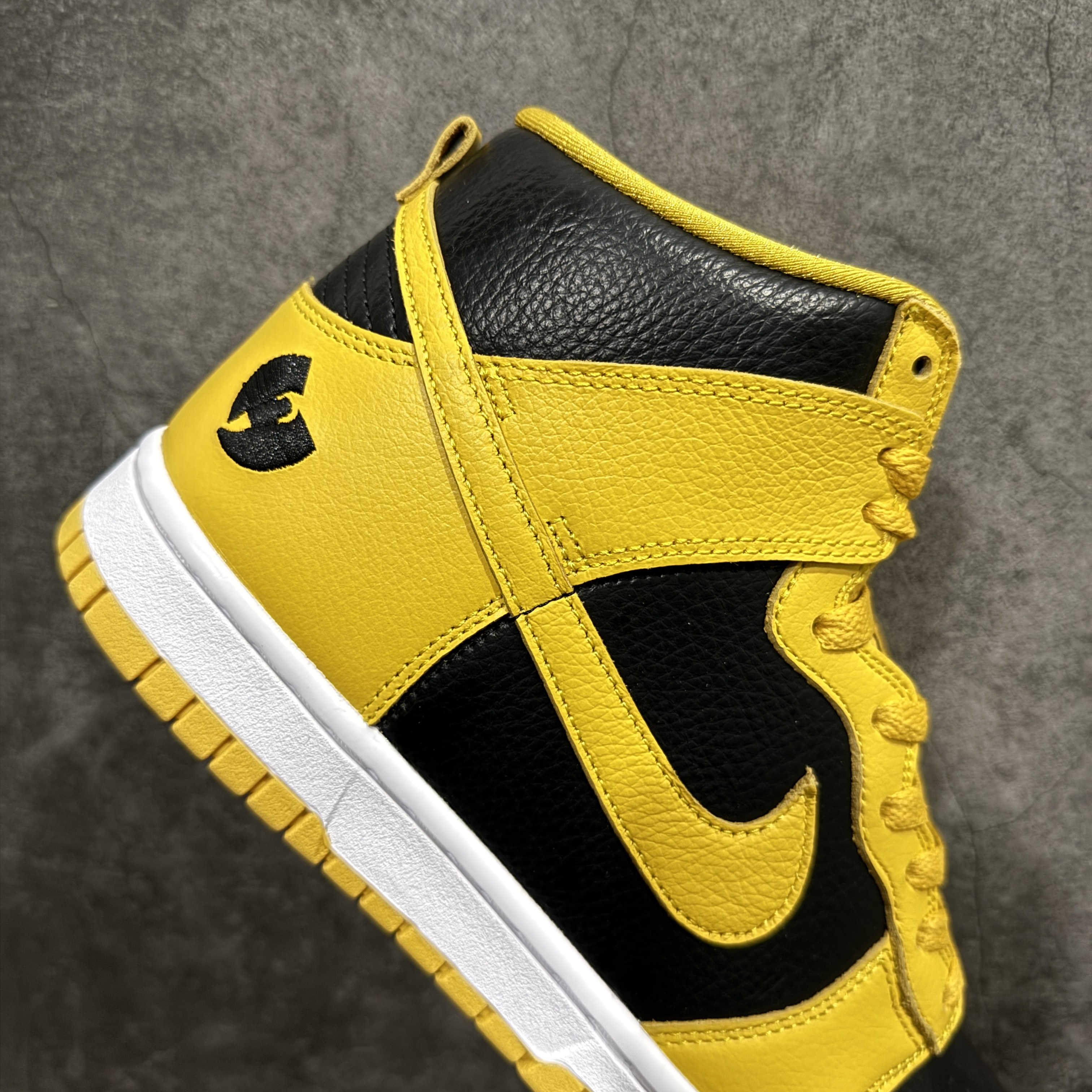 Nike Dunk High Wu-Tang (2024) Men's Sneakers HJ4320-001