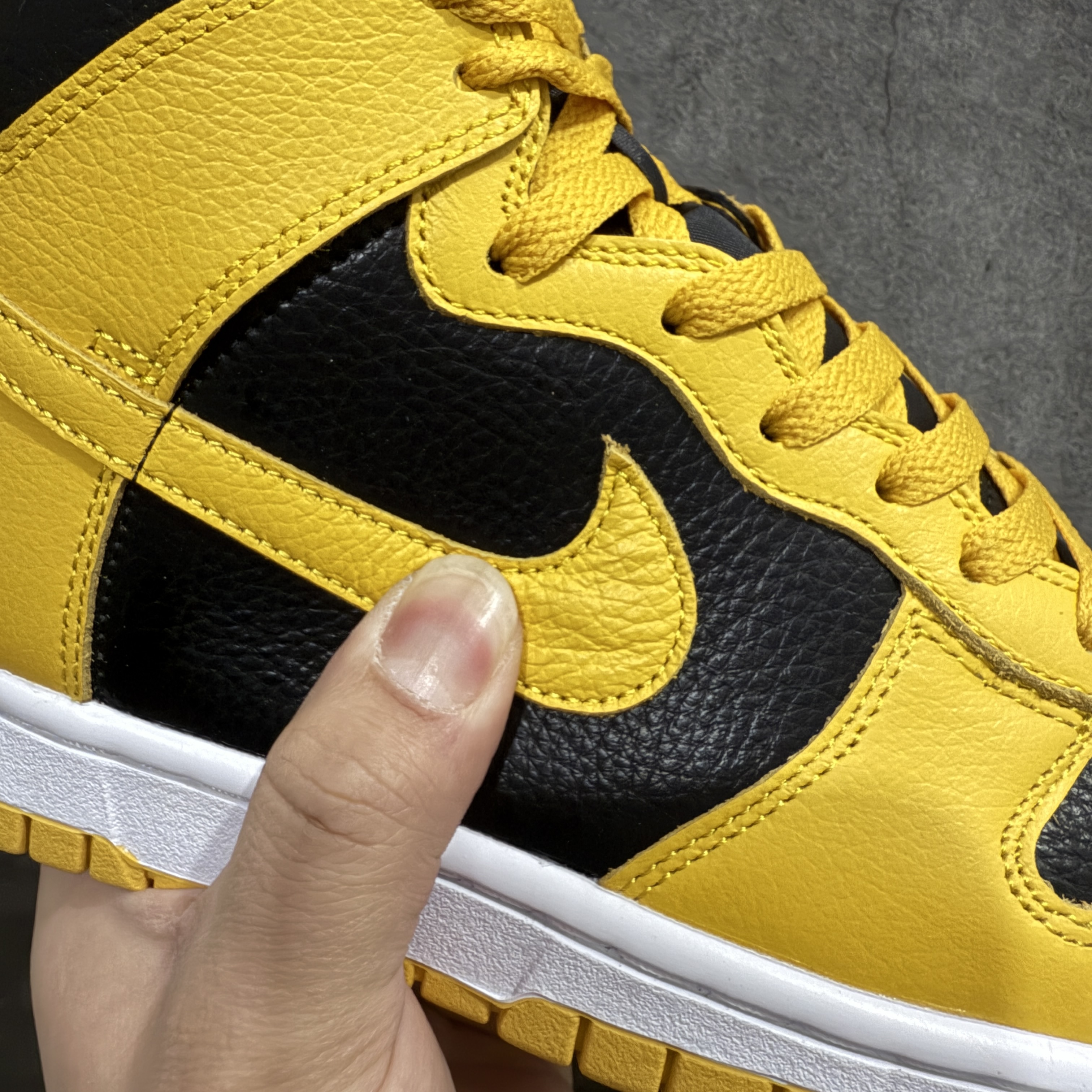 Nike Dunk High Wu-Tang (2024) Men's Sneakers HJ4320-001