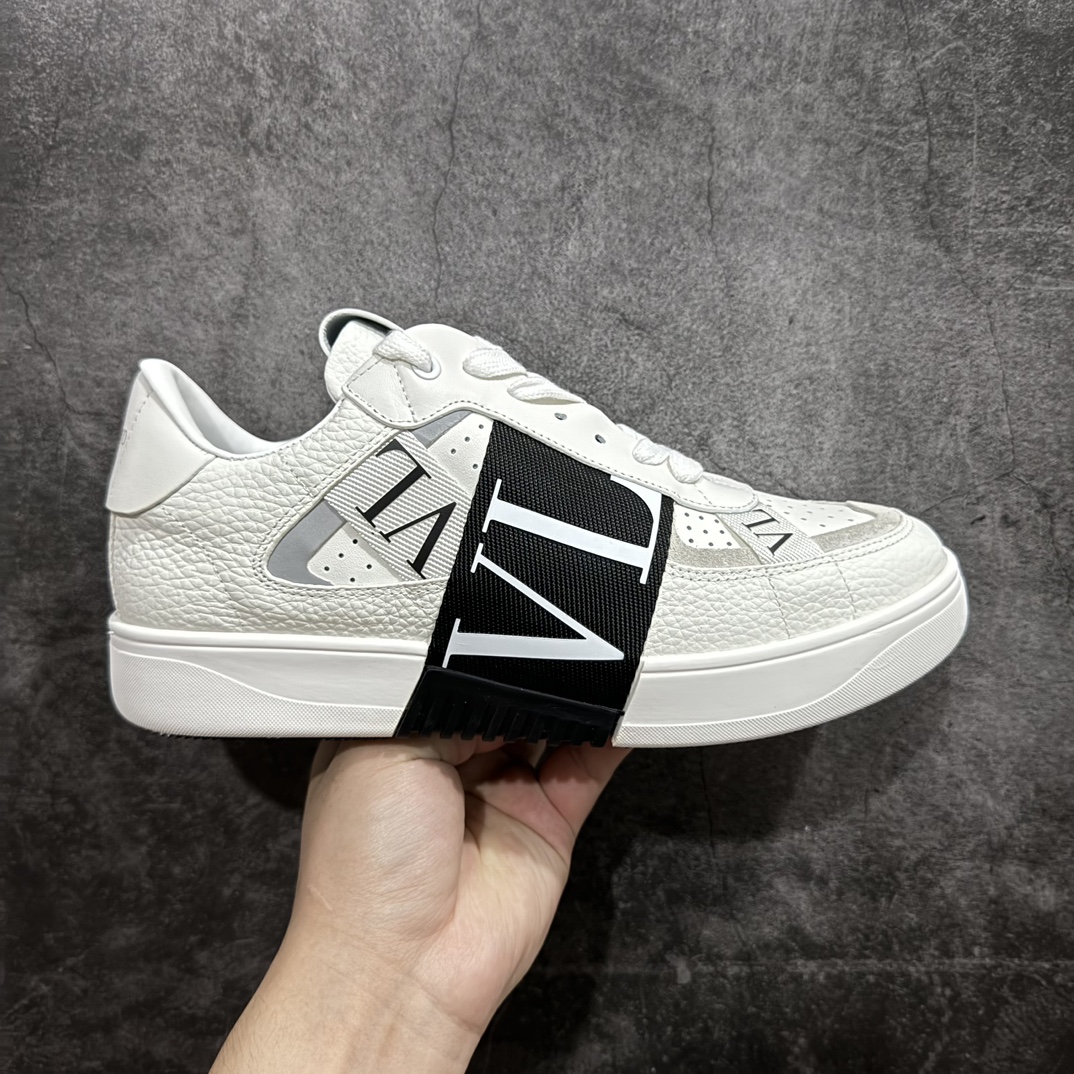 Valentino Garavani VL7N Low Sneakers 